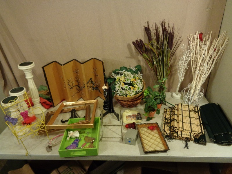 lot 173 image: Basket, Greenery, Candle Holders, Cute Mini Metal Chair, and More