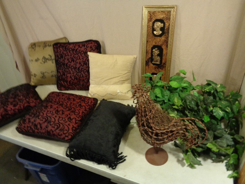 lot 205 image: Cool Metal Chicken, Throw Pillows, and More