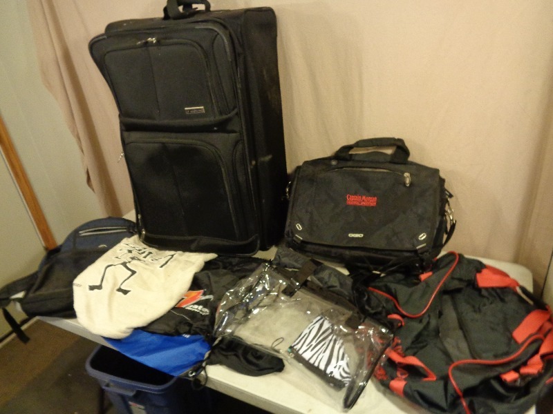 lot 207 image: Bags and Luggage