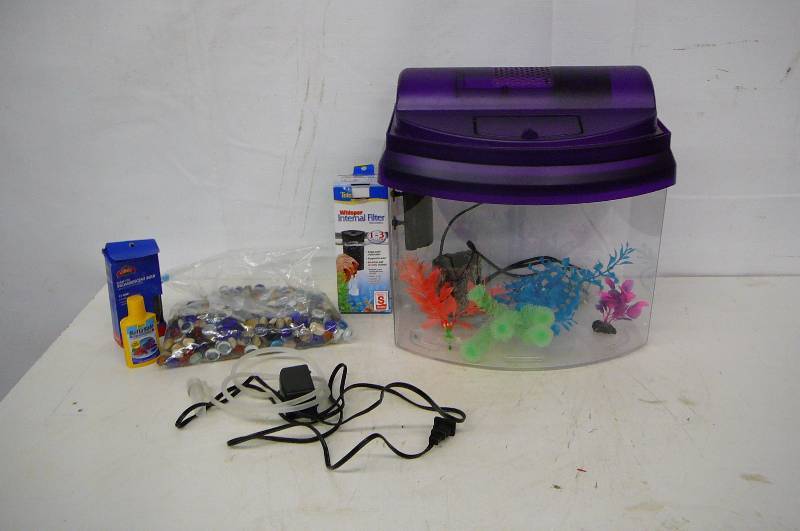 Aquarium with Pump