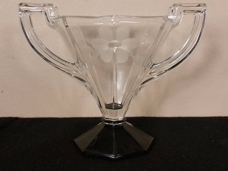 lot 33 image: Fancy, Tall Etched Sugar
