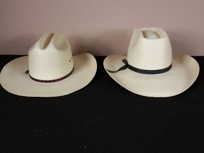 lot 112 image: March Auction
