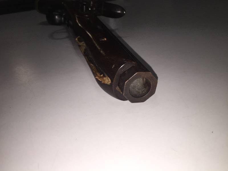 lot 3 image: Ultra-HI Flintlock Black Powder Pistol