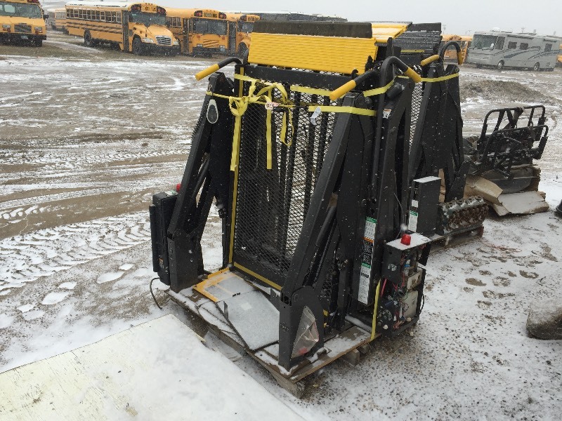 Wheelchair lift