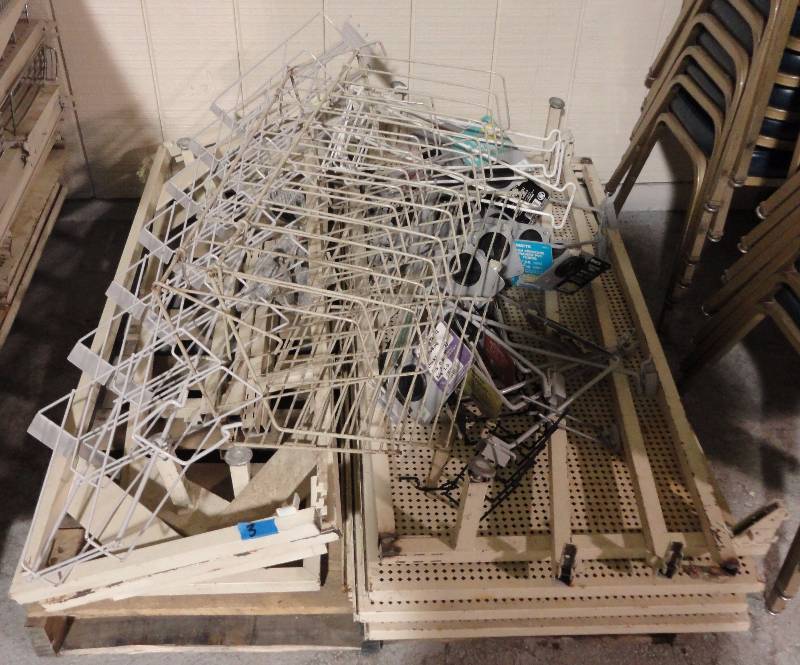 Misc. Retail Shelving - lot 3