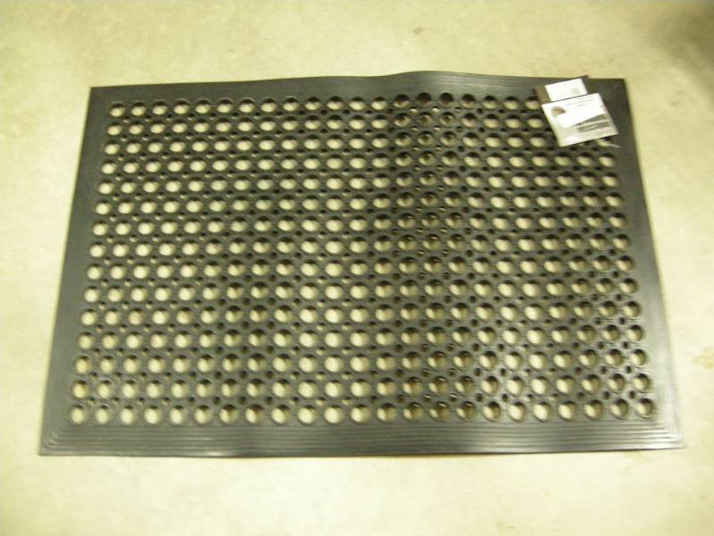 Industrial floor mat