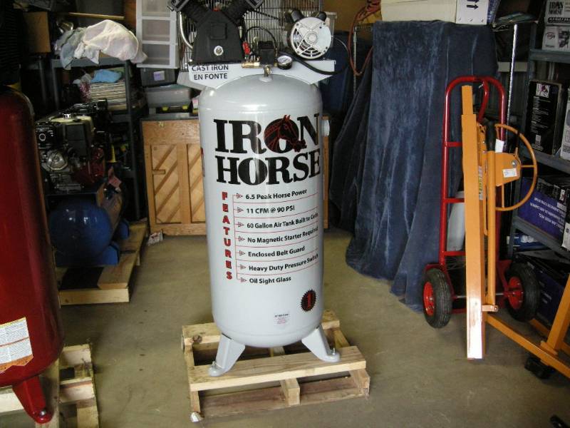 Iron Horse Upright Air Compressor