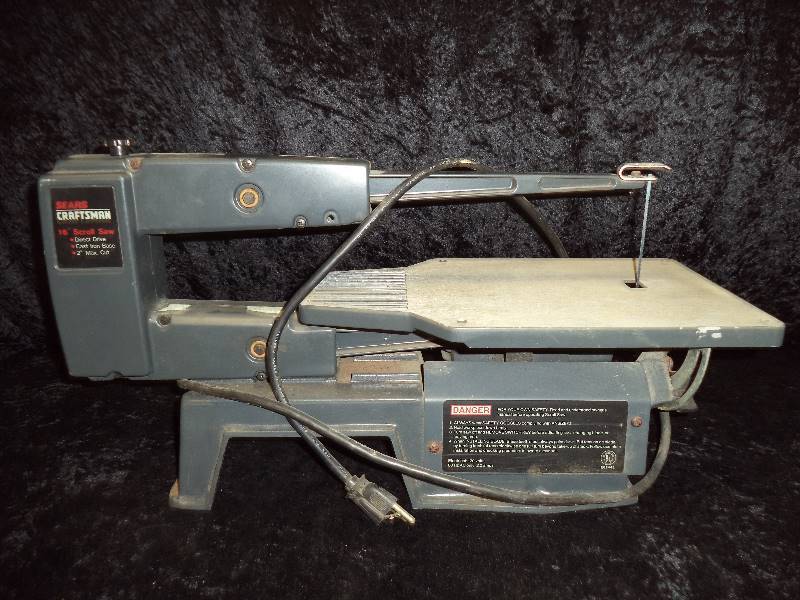lot 39 image: Craftsman 16 Scroll Saw
