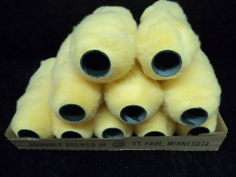 lot 48 image: Lot - Paint Rollers, Yellow