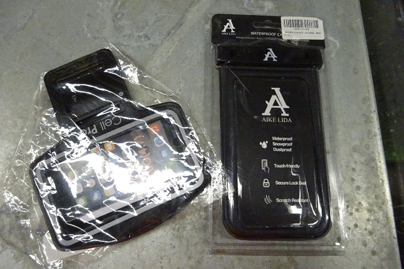 lot 80 image: Fitness phone bands