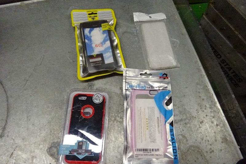 lot 97 image: IPhone 6 4.7 case (4)