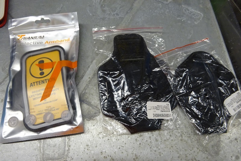 lot 101 image: Exercise phone bands