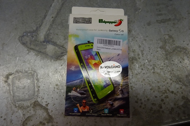 lot 105 image: Galaxy S5 case