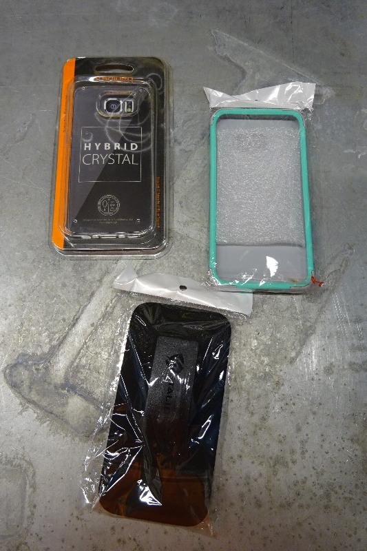 lot 108 image: Galaxy S6 Edge case (3)