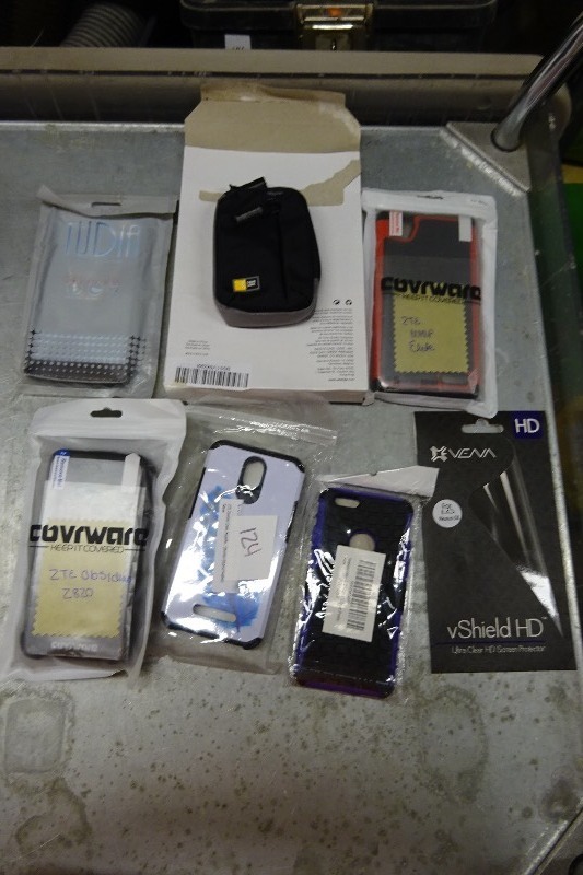 lot 112 image: Assortment of phone cases