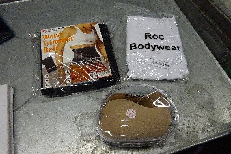 Waste trainer size XXL, waste trainer, Bra D Cup