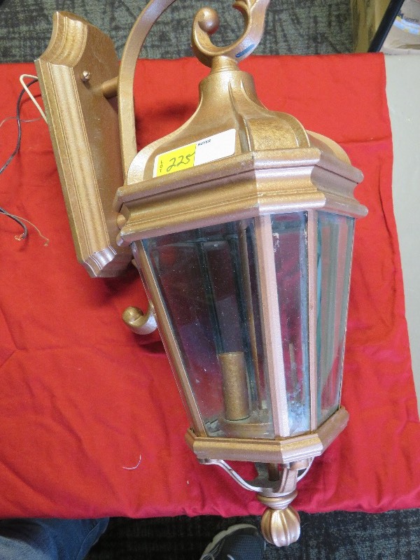 Outdoor Light