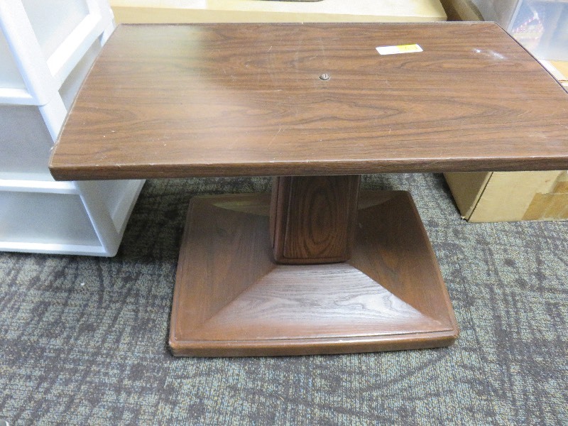 End table