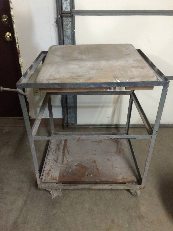 3 Shelf Roll Cart