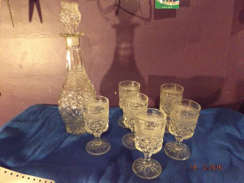 Cut Lead Crystal Decanter & Glasses