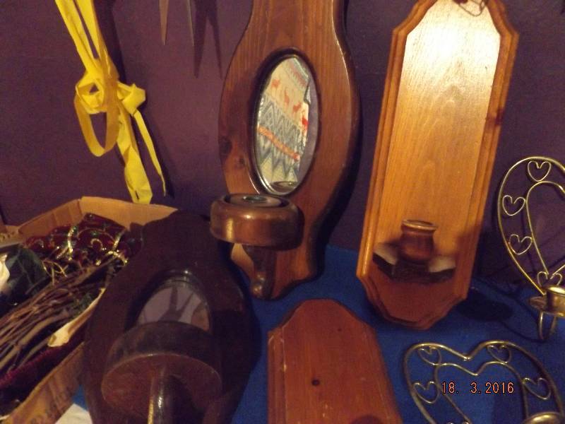 Wall Hangings & Candle Holders
