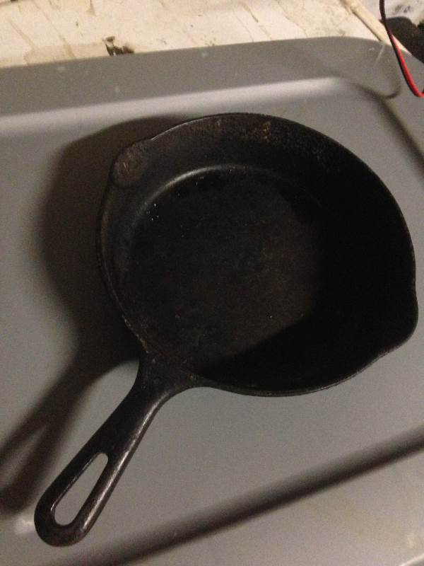 cast iron skillet