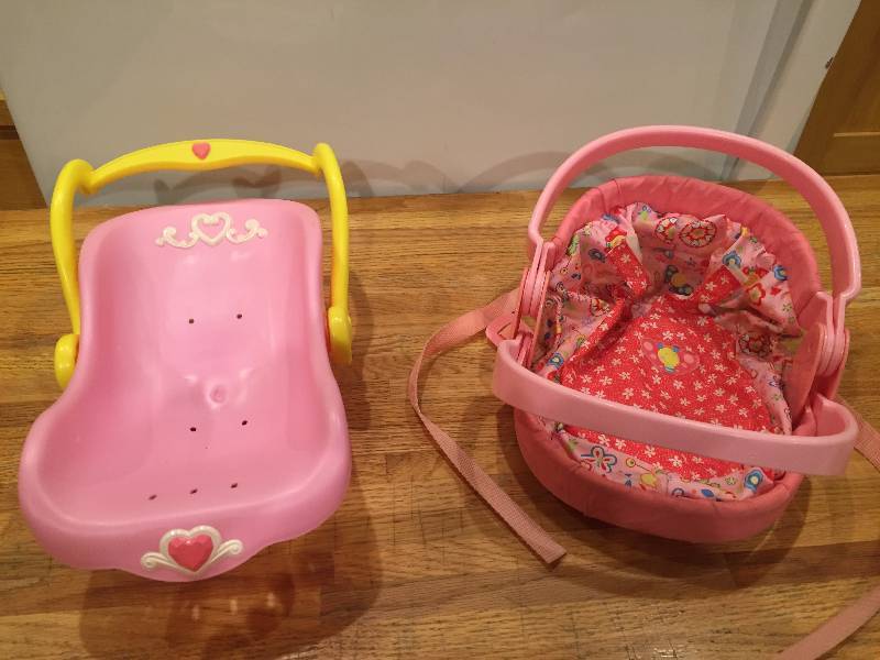 2 Baby Carriers