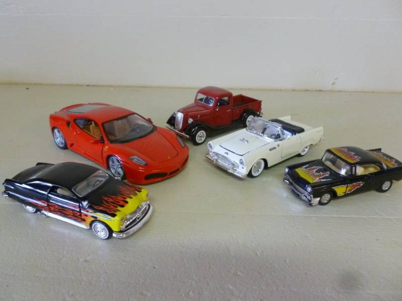 Die Cast Metal Cars And Trucks