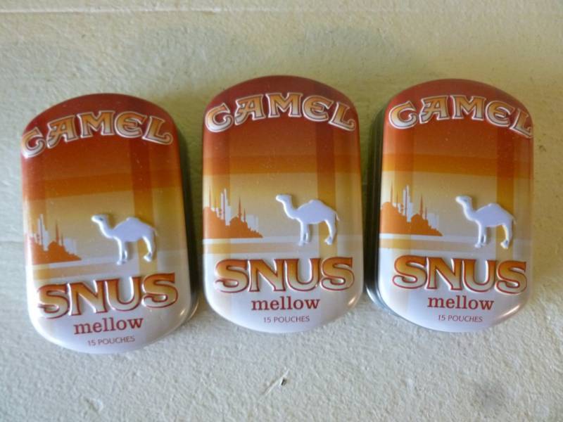 Camel Tobacco Containers