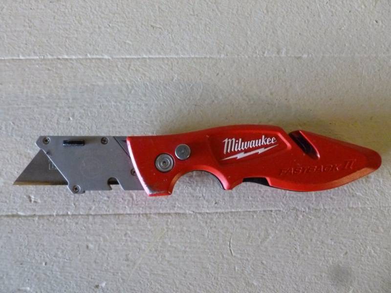 Milwaukee Knife