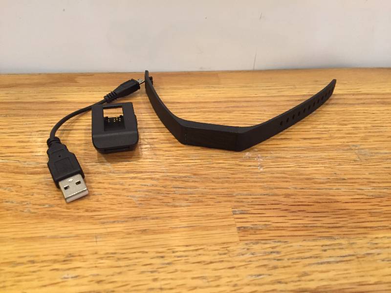 lot 84 image: Fitness Band