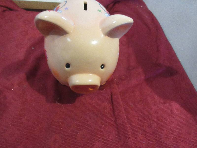 COLLECTIBLE PIGGY BANK