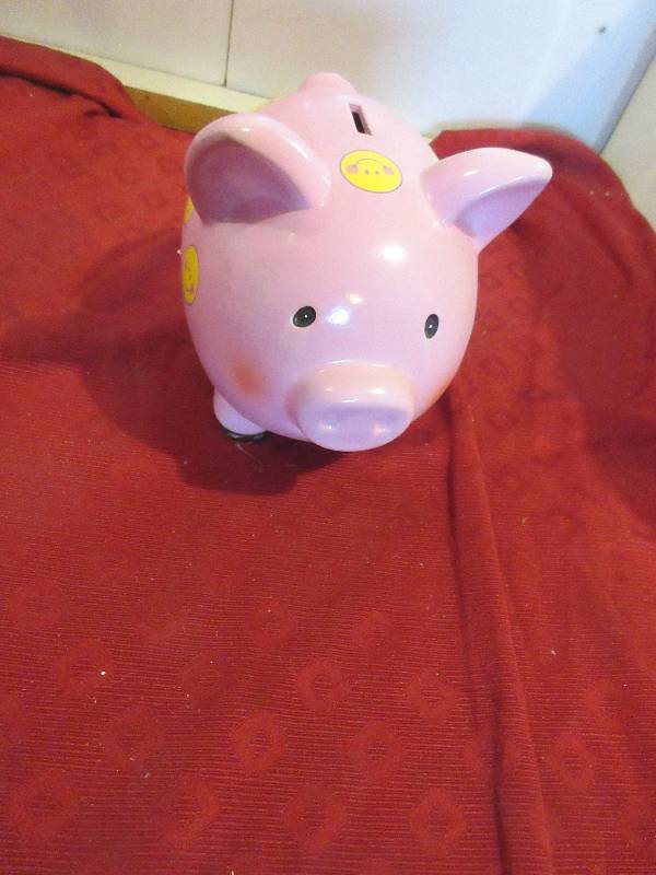COLLECTIBLE PIGGY BANK