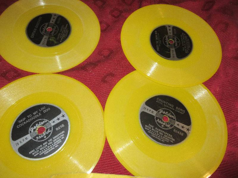 4 VINTAGE RECORDS