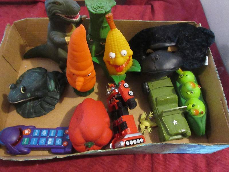 COLLECTIBLE TOYS