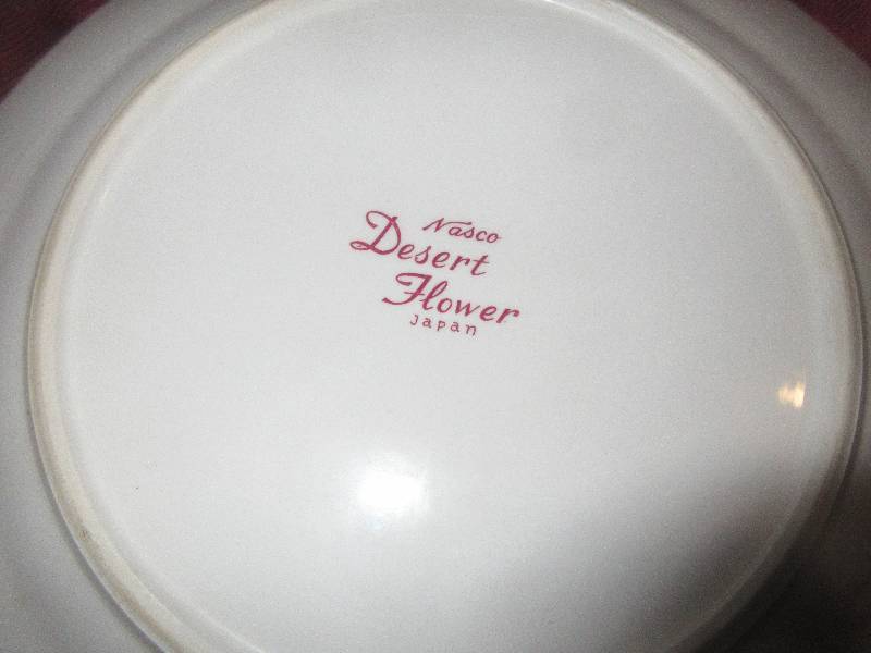 VINTAGE NESCO DESERT PLATE