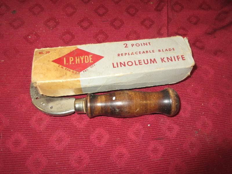 VINTAGE LINOLIUM KNIFE