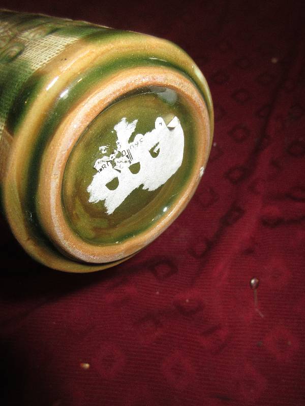 GREEN AND WHITE GLAZED VASE