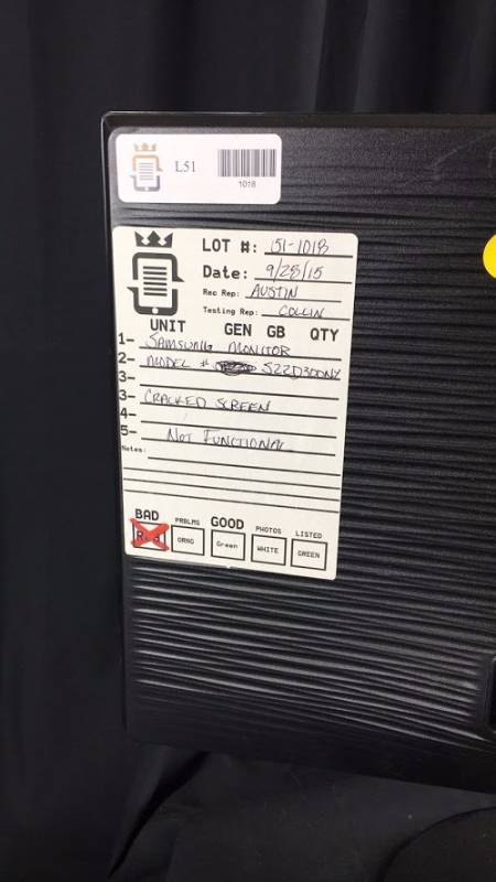 Samsung Computer Monitor S22D300NY Est. Retail Value $70