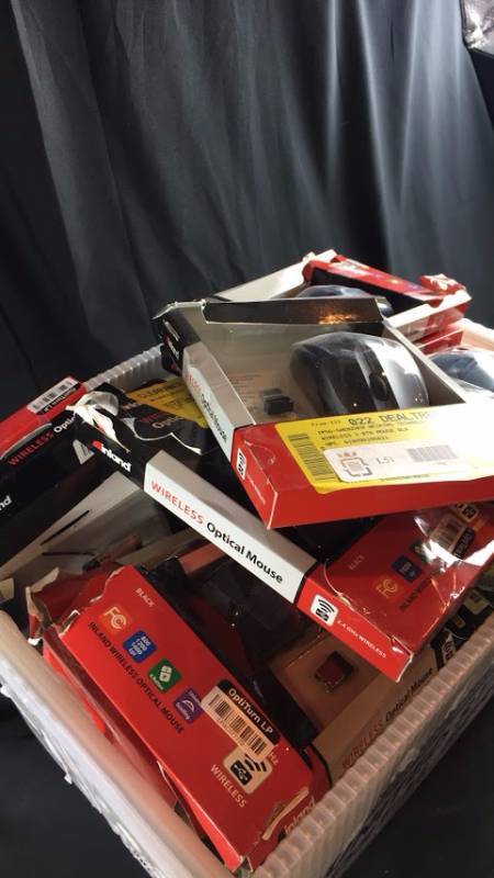 Lot of 31 Miscellaneous Computer Mouse  Est. Retail Value $310