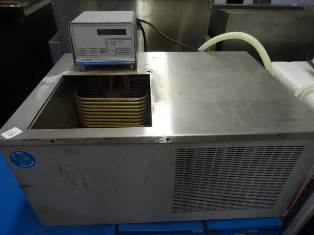 lot 16 image: VWR Scientific Products h