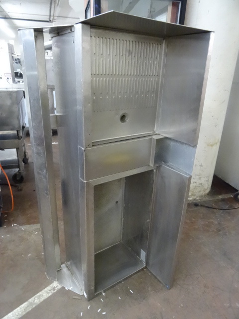lot 21 image: Bar Glass Drain and Cold Plate