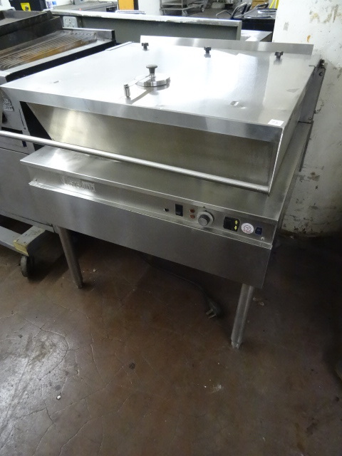 lot 73 image: Cleveland NSF Power Pan Electric