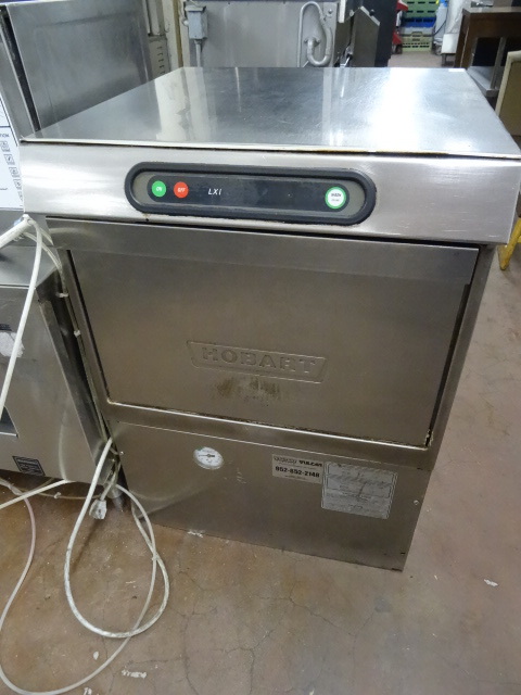 lot 74 image: Hobart Under Counter Dish Washer