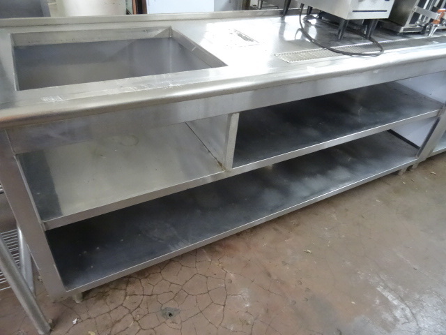 lot 89 image: Stainless Hostess Drink Station
