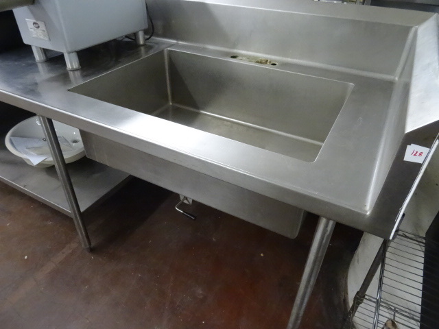 lot 128 image: Stainless Sink and Prep Area