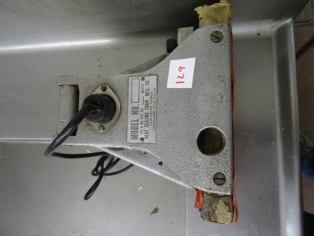 lot 129 image: Model 8P Heat Sealer