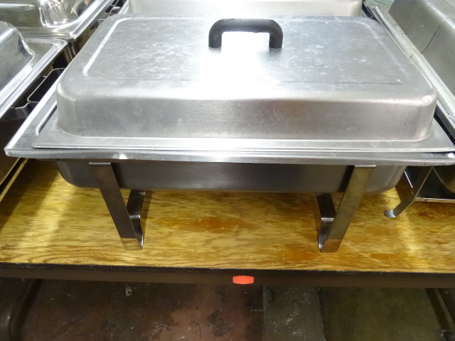 lot 157 image: Chaffing Pan with Lid