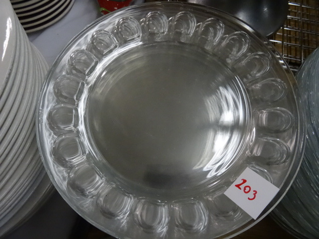 lot 203 image: 29 Glass Salad Plates