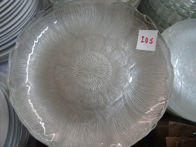lot 205 image: 33 Glass Salad Plates
